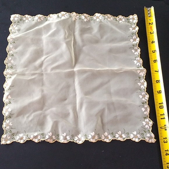 Vintage Floral Hankies 1950's  Yellow,Pink & Blue (set of 3) - Picture 10 of 11